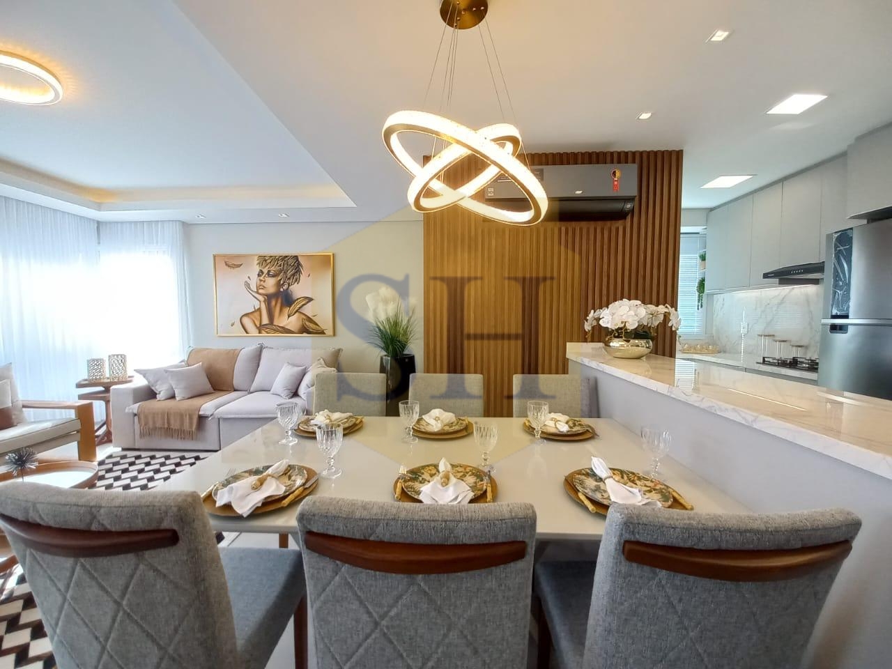 Apartamento 3 Dormitórios